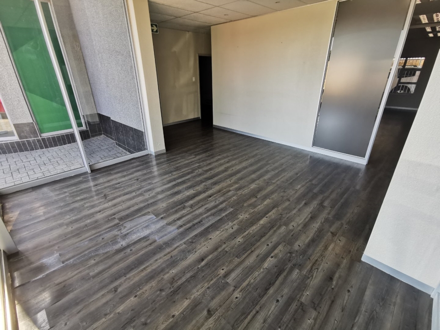 Commercial Property for Sale in Flamwood North West